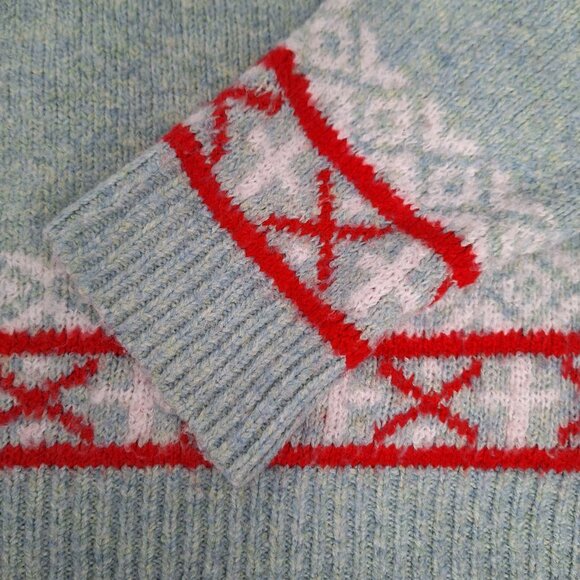 Cupcakes and Cashmere Holiday Sweater - Picture 4 of 7